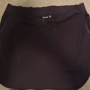 Athleta Eggplant Skirt with pockets